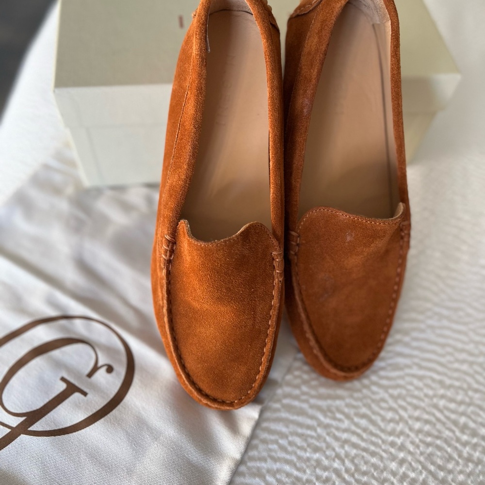 M. Gemi - The Felize Driving Shoe, Saddle Suede 
Size 40.5